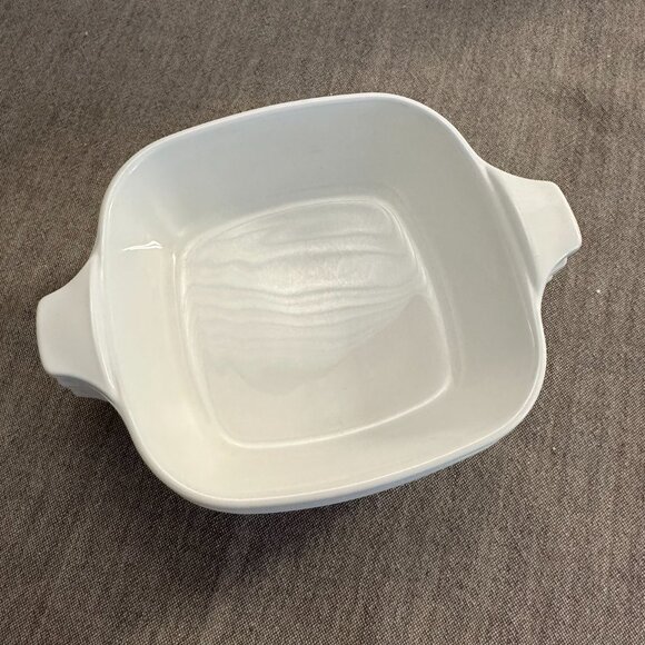 Vintage Corning Ware - Petite Cornflower Pans (4 avail) - Picture 3 of 3